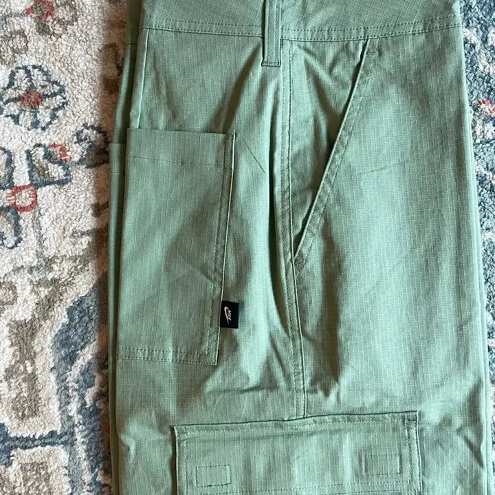 [SOLD OUT] 나이키 클럽 카고 팬츠 오일 그린  (새제품,32x32)