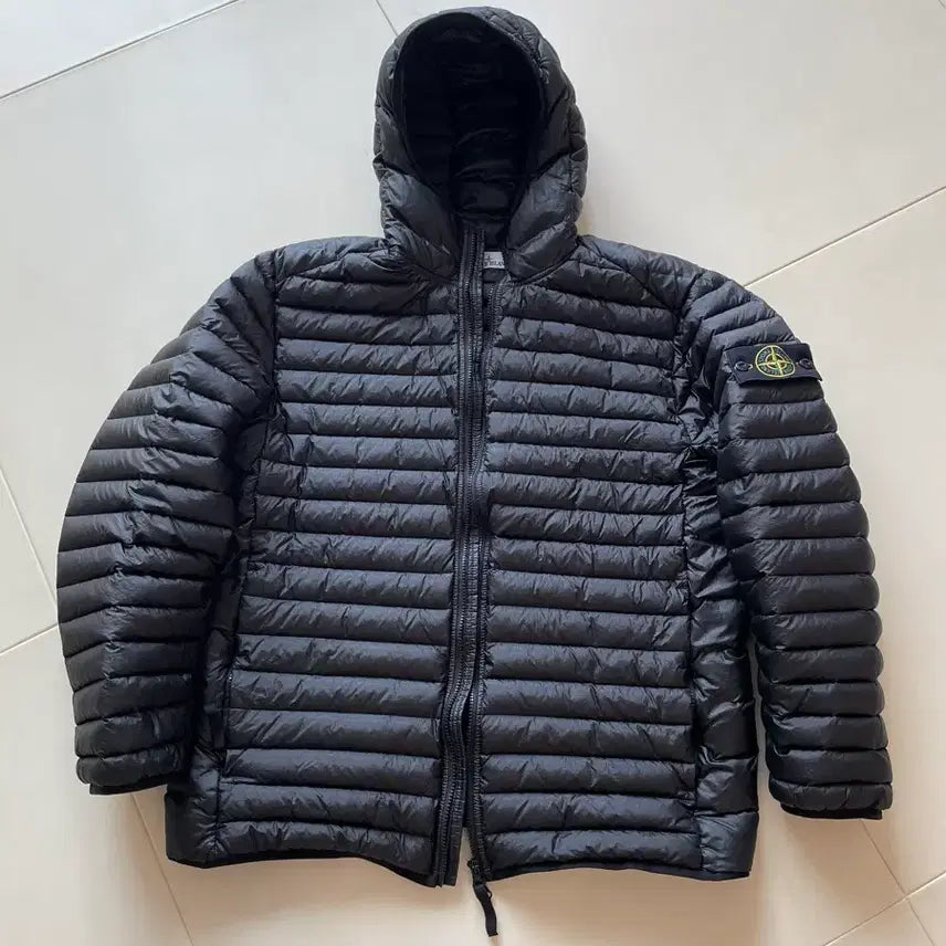 [BUNJANG] Stone Island Room Woven Lightweight Padded Light Down XL Black Jacket / 스톤아일랜드 룸우븐 경량패딩 라이트다운 xl 블랙 극미중도
