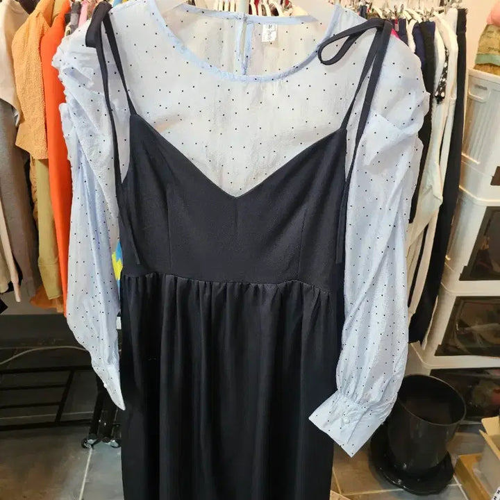 [BUNJANG] Blue Dot Blouse &amp; Black Long Dress Set / 블루 도트 블라우스  나시 롱원피스