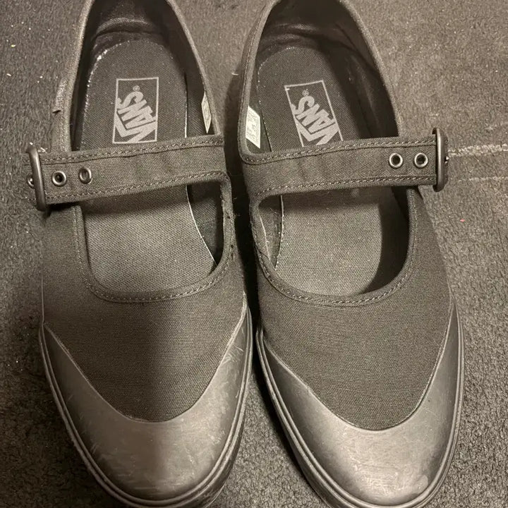 [BUNJANG] Vans Mary Jane Shoes / 반스 메리제인 265