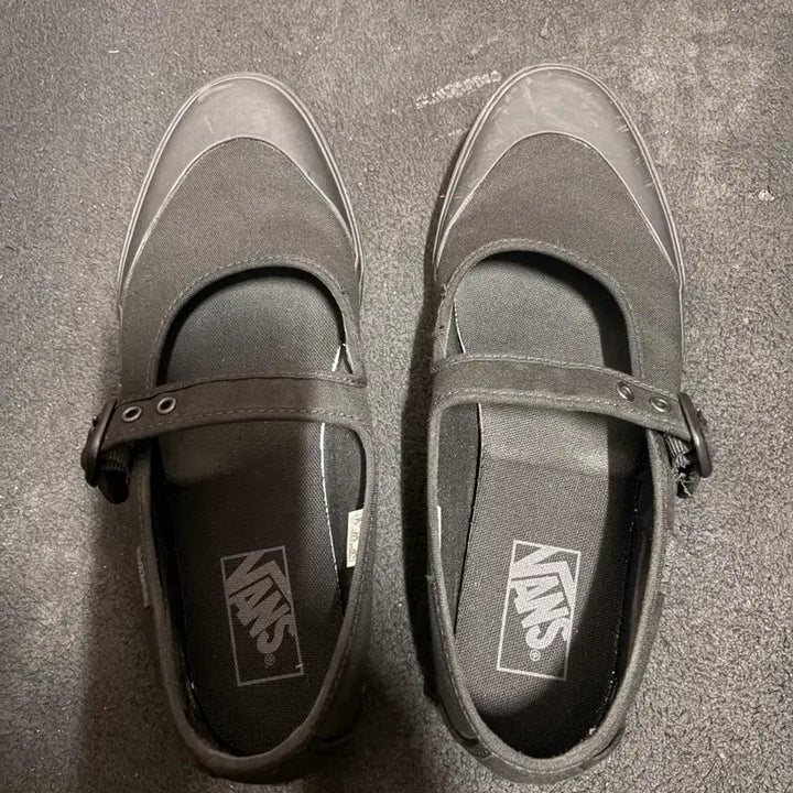[BUNJANG] Vans Mary Jane Shoes / 반스 메리제인 265