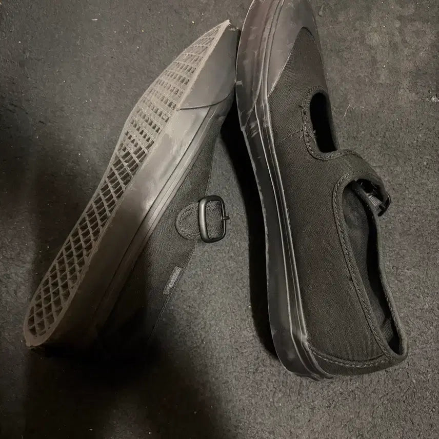 [BUNJANG] Vans Mary Jane Shoes / 반스 메리제인 265