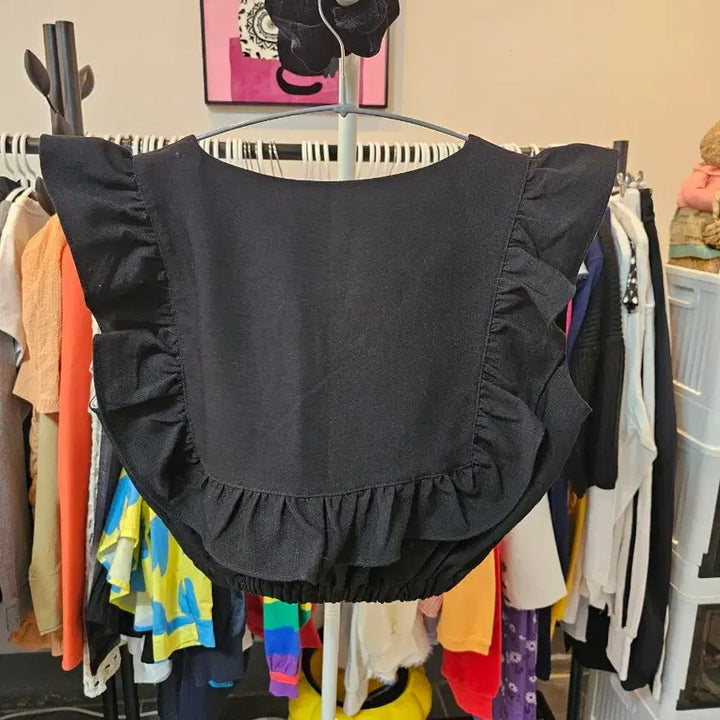 [BUNJANG] THE GARO Frill Crop Jacket and Anorak Skirt Set / THE GARO 프릴 장식 크롭 자켓 블랙 아노락 스커트 세트