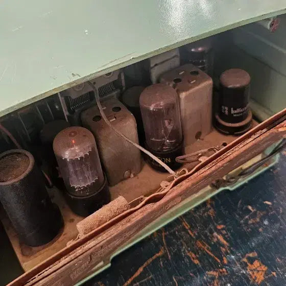 [BUNJANG] Vintage Vacuum Tube Radio / 빈티지 진공관라디오