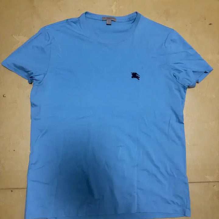 [BUNJANG] Burberry Brit Light Blue Short Sleeve T-Shirt Size 100L / Burberry 버버리 브릿 소라색 반팔 티셔츠 100L