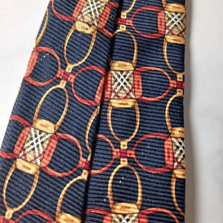 [SOLD OUT] 버버리 네이비 노바체크 모티브 넥타이 9.5cm A+~A등급 E922