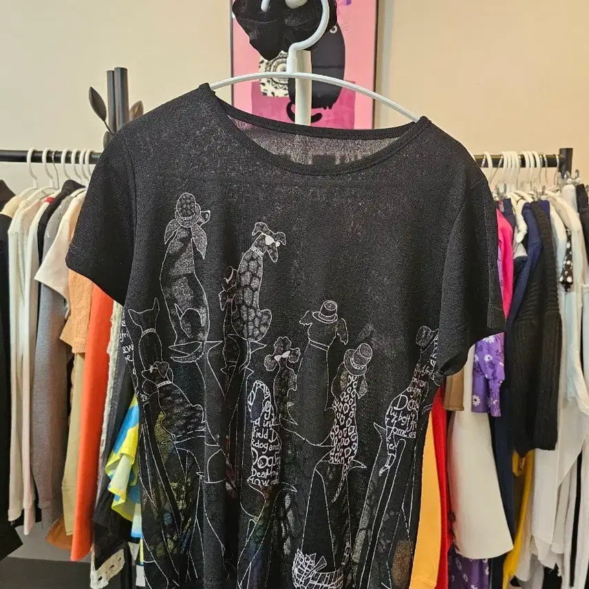 [BUNJANG] Black Dog Pattern Short Sleeve T-shirt / 블랙 강아지 패턴 반팔 티셔츠