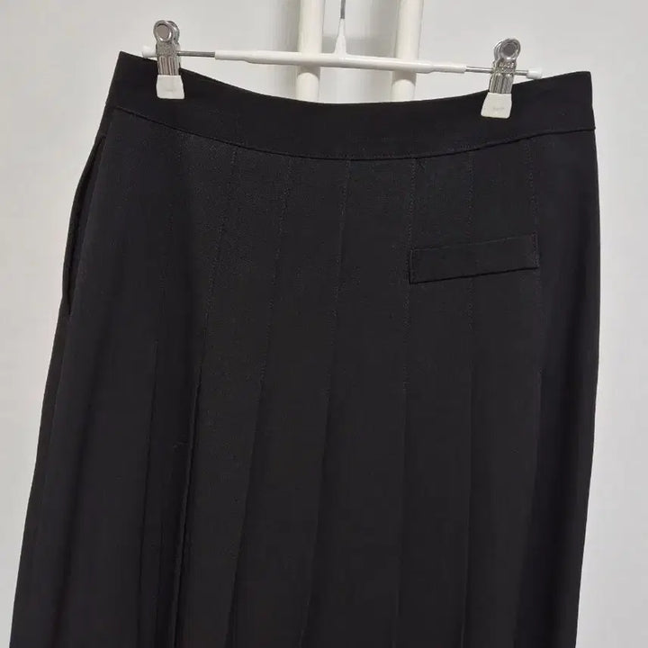 [BUNJANG] Mu:i Black Pleated Skirt / Mu:i 무이 블랙 플리츠스커트