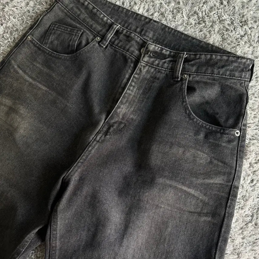 [BUNJANG] COER Dusty Embossed Washed Denim Pants Dusty Grey / 쿠어 더스티 엠보 워시드 데님 팬츠