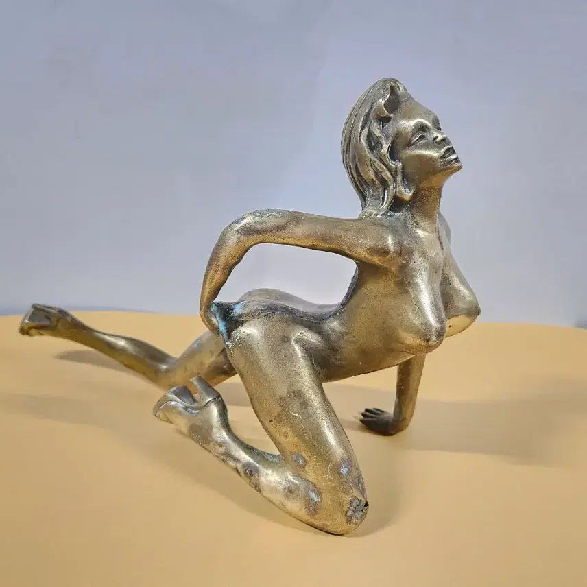 [BUNJANG] Bronze Woman Sculpture / 브론즈 인물상 여인 조각상 장식 소품