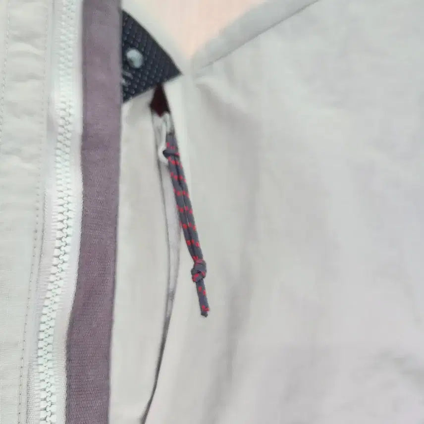 [BUNJANG] Klattermusen Ansur Hoody Jacket / [L] 클라터뮤젠 안수르 후디 자켓 판매합니다.