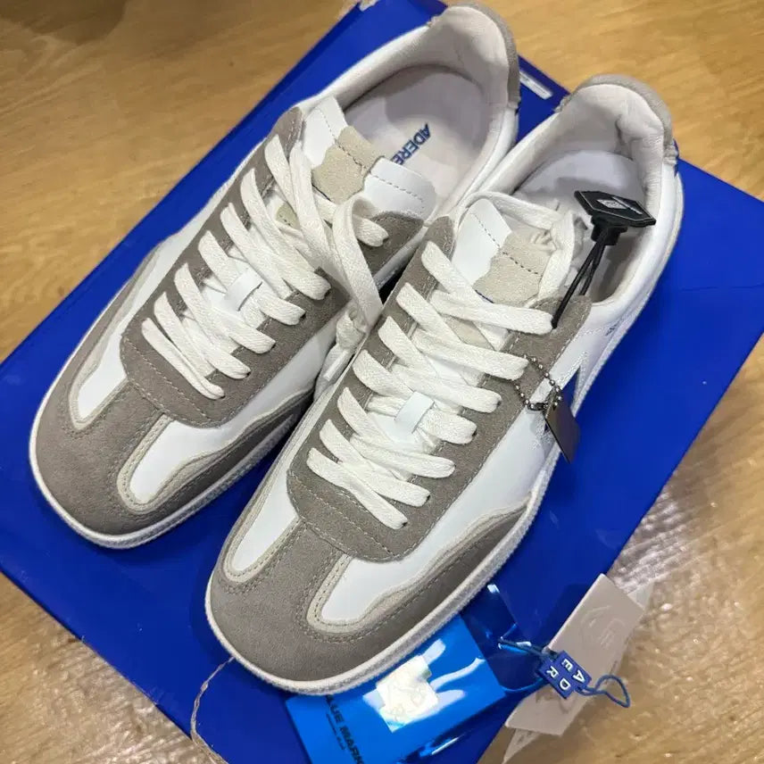 [BUNJANG] ADER Error Raf Off-White Sneakers / [260]아더에러 라프 오프화이트