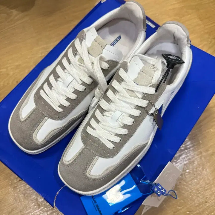 [BUNJANG] ADER Error Raf Off-White Sneakers / [260]아더에러 라프 오프화이트