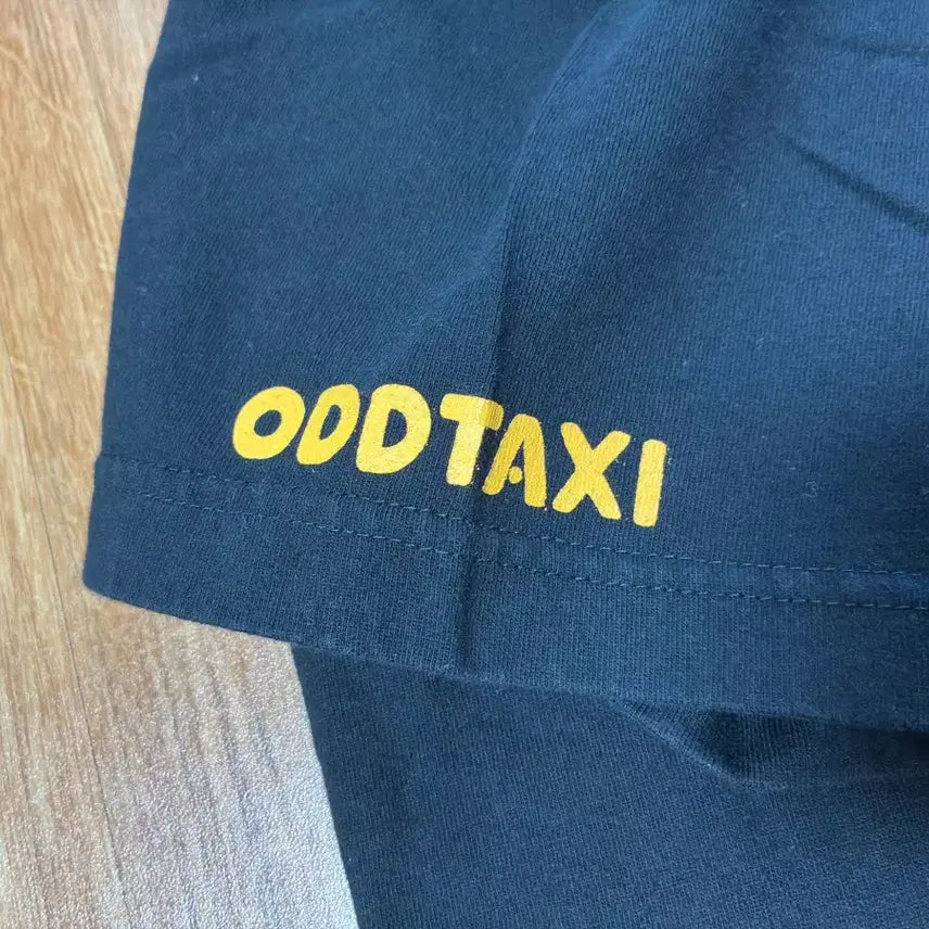 [BUNJANG] ODDTAXI Black T-Shirt / 오드택시 티셔츠 블랙