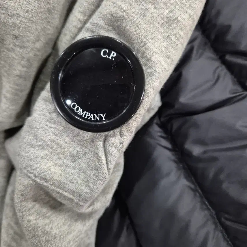 [BUNJANG] CP Company Thin Sweatshirt / CP컴퍼니 얇은맨투맨 L사이즈