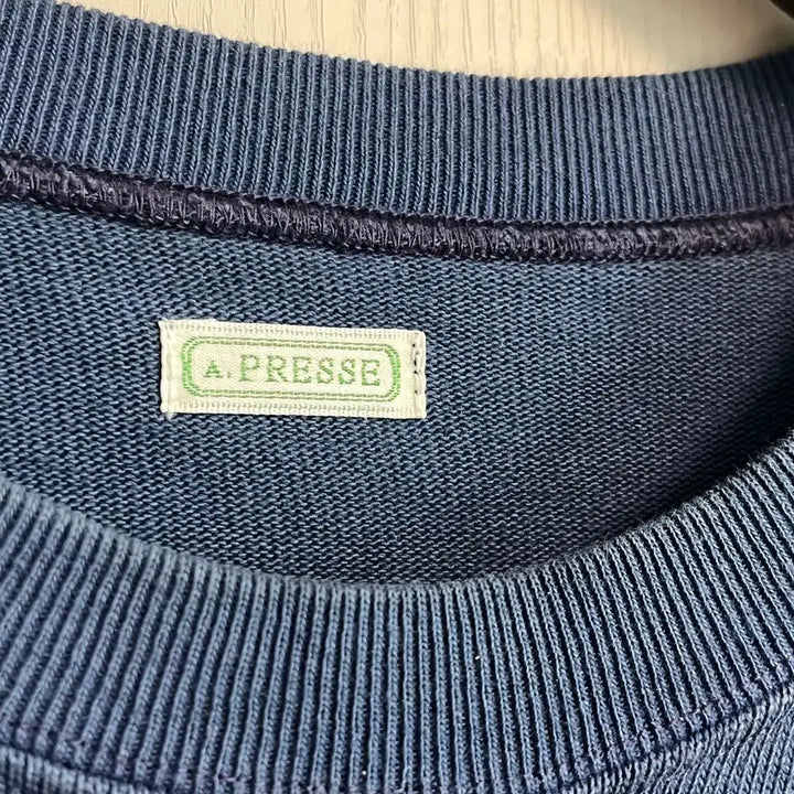 [SOLD OUT] [3] 새상품 25SS 아프레쎄 빈티지 L/S 티셔츠 네이비