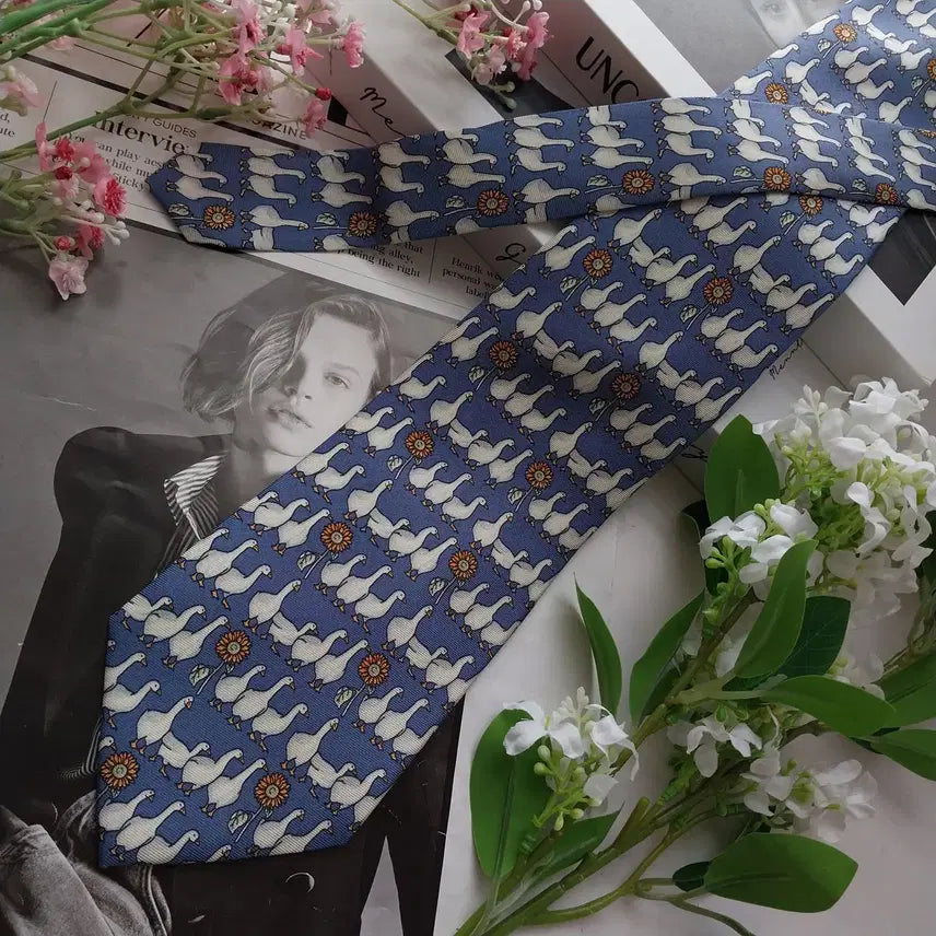 [BUNJANG] Beaufort Duck Motif Silk Tie / 뷰포트(타이랙)  블루 오리 모티브 넥타이 9.7cm A등급 K2313