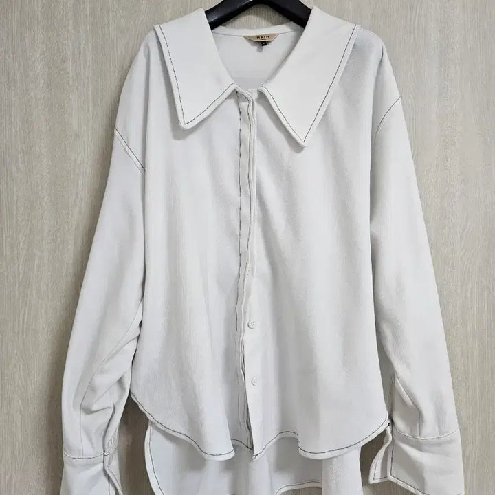 [BUNJANG] NAIN Oversized Stitch Big Collar Blouse / [나인/오버핏] 스티치 빅카라 셔츠 블라우스 (화이트/66~77추천)