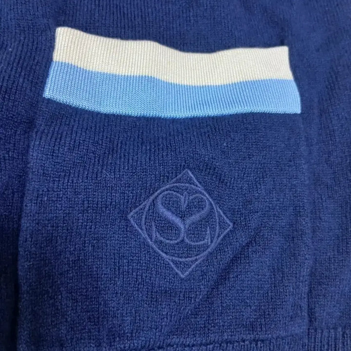 [SOLD OUT] 산드로 네이비 진주 가디건 1사이즈 (새상품 컨디션)