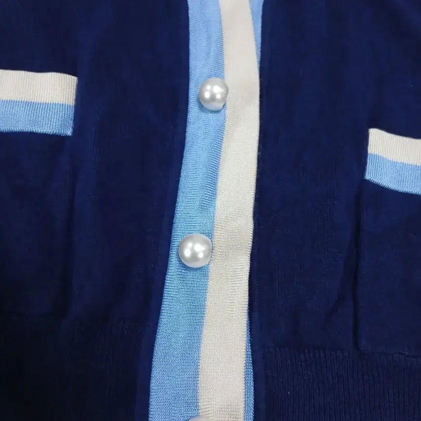 [SOLD OUT] 산드로 네이비 진주 가디건 1사이즈 (새상품 컨디션)