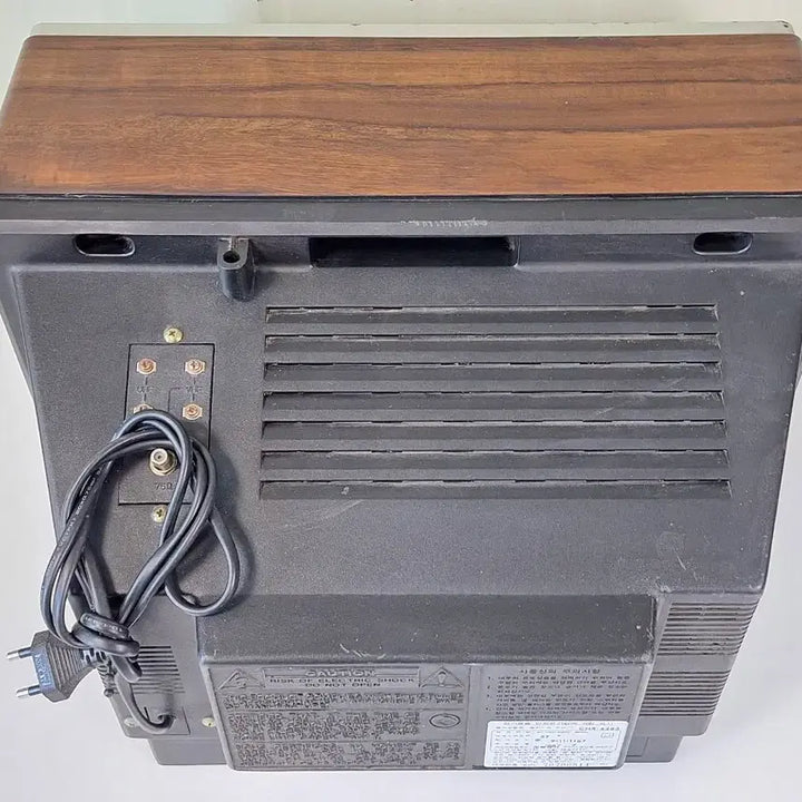 [BUNJANG] Goldstar CNR-4385 Vintage Television / 근대사 수집 자료 옛날 민속품 금성 골드스타 티비 87년