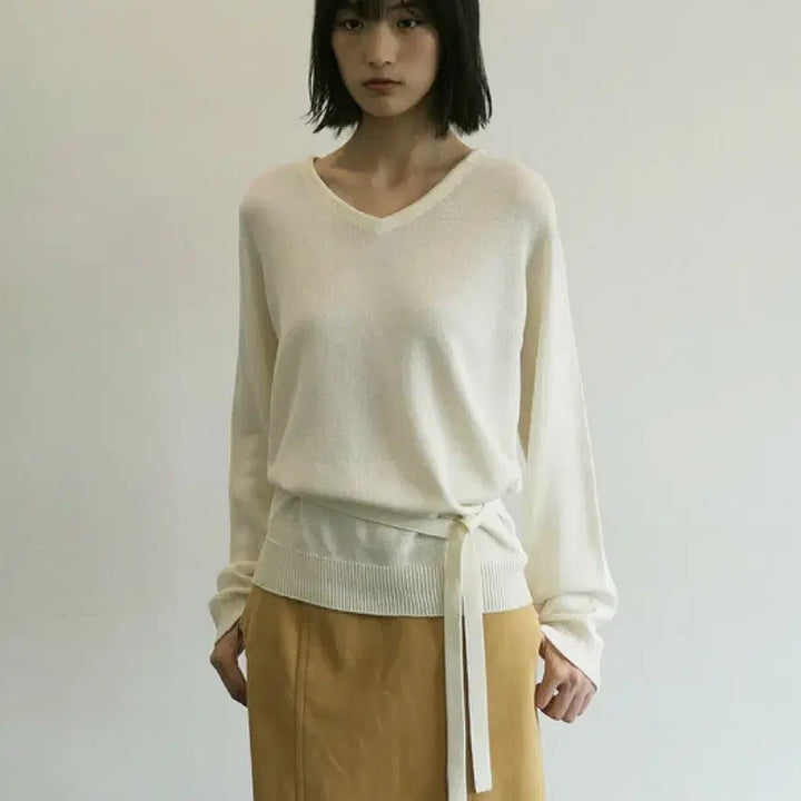 [BUNJANG] 르누이 Emillie Scarf Knit (Ivory) / 새상품) 르누이 홀가먼트 Emillie scarf knit (Ivory)