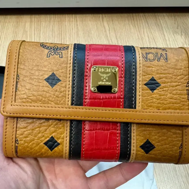 [BUNJANG] MCM Visetos Bifold Wallet / MCM 비세토스 중지갑 미사용 새상품