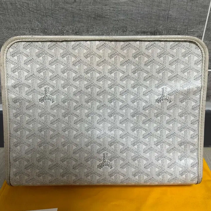 [BUNJANG] Goyard Jouvence GM White Pouch / [ A급 / 풀구성 ] 고야드 쥬방스 GM 화이트