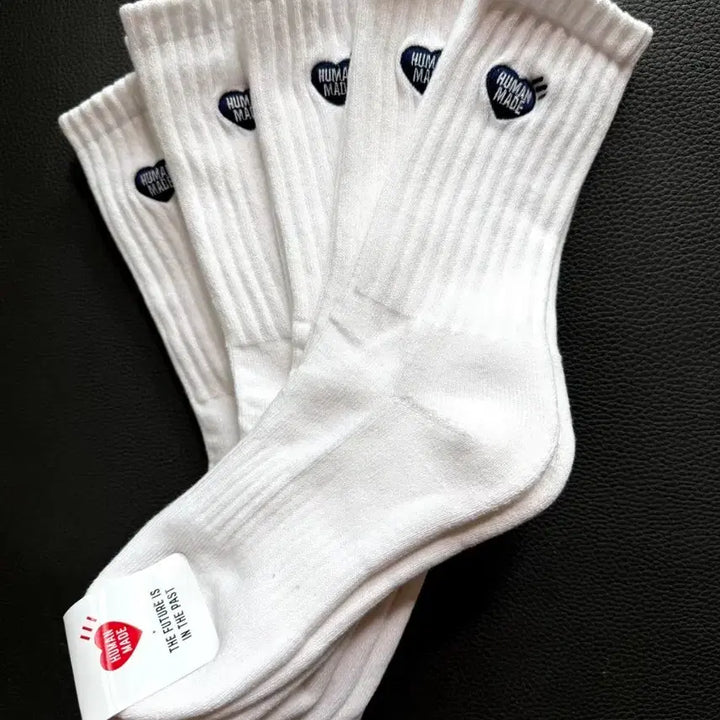 [BUNJANG] Human Made Blue Heart Logo White Socks (5-Pack) / 휴먼메이드 블루하트 로고 흰색 양말 5족세트 이중쿠션