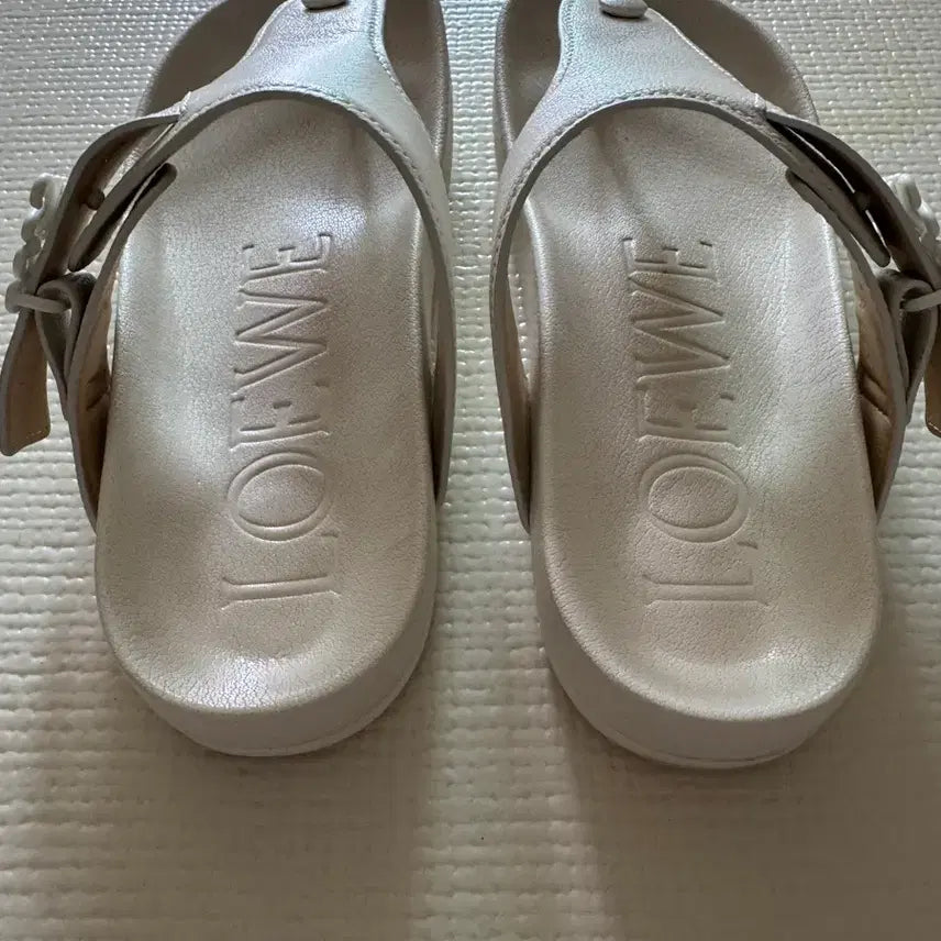 [BUNJANG] Loewe Flip-Flop Sandals / 로에베 샌들