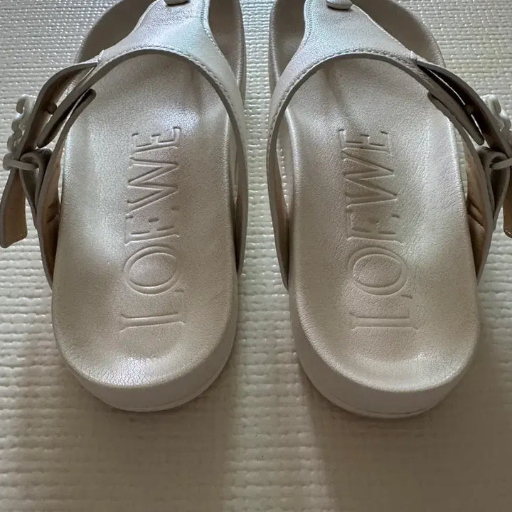 [BUNJANG] Loewe Flip-Flop Sandals / 로에베 샌들