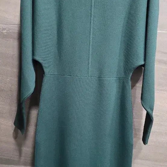 [BUNJANG] COS Elegant Green Dress / [새상품] COS 코스 , 우아하고 세련된 원피스