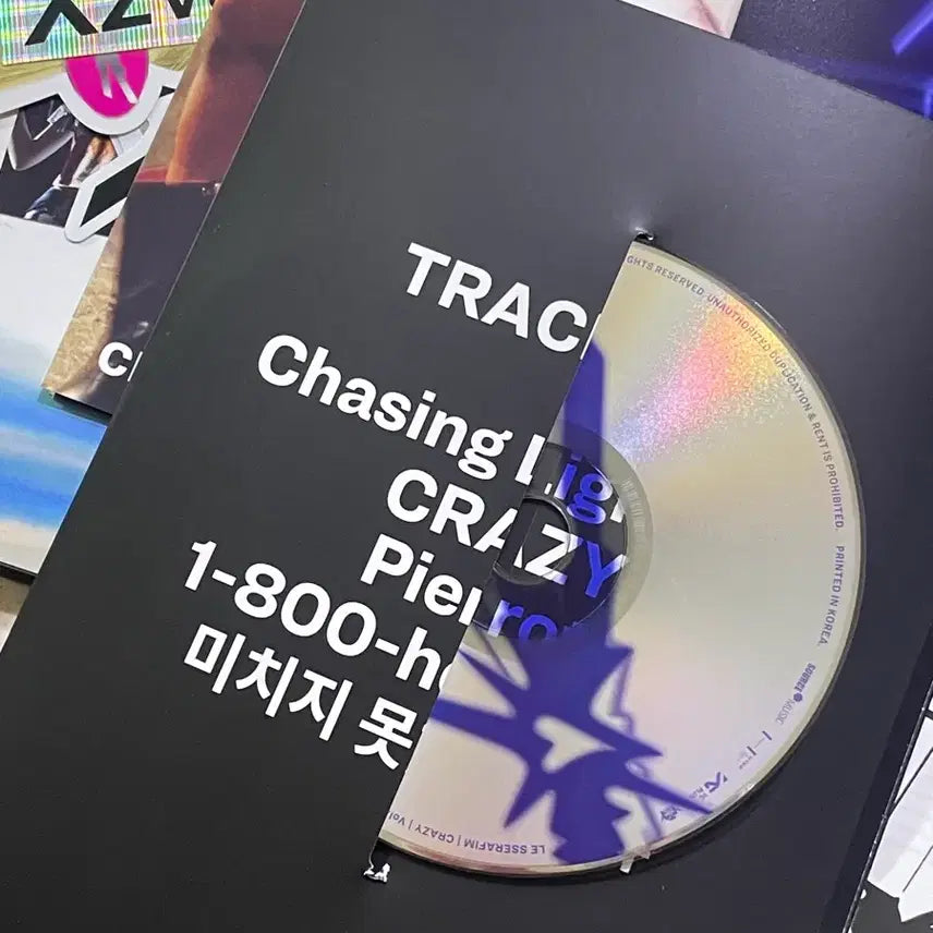[SOLD OUT] [BUNJANG] LE SSERAFIM CRAZY VOL.1 4th Mini Album Signed Version / [새상품] 르세라핌 CRAZY 4집 미니앨범 친필 사인 버전 (인쇄아님)
