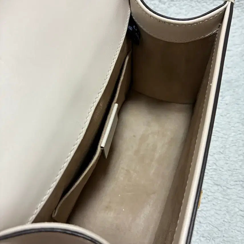 [BUNJANG] Gucci Sylvie Tote Bag Ivory / (정품)구찌 실비백 토트백 아이보리 + 스트랩 2종