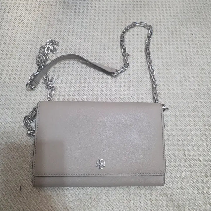 [BUNJANG] Tory Burch Chain Crossbody Bag Beige Gray Women&