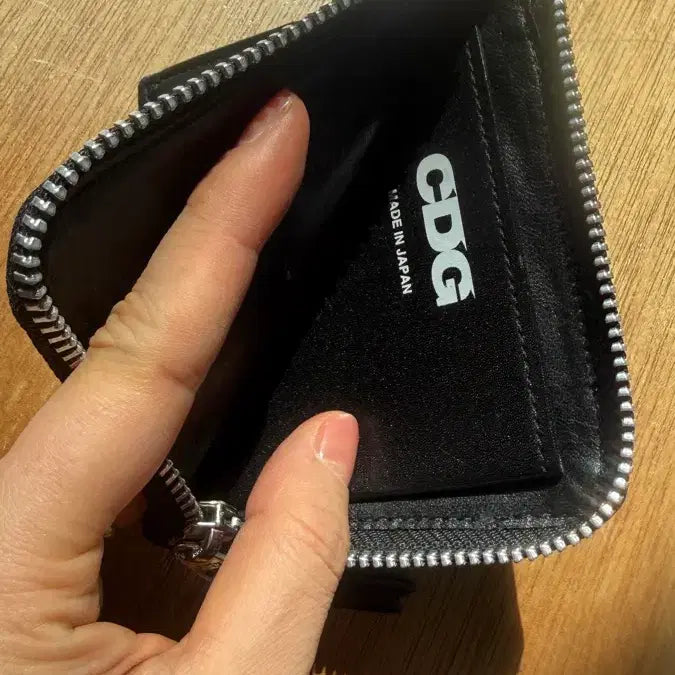 [BUNJANG] Comme des Garçons CDG Black Zipper Card Wallet / 꼼데가르송 CDG 블랙 지퍼 카드지갑