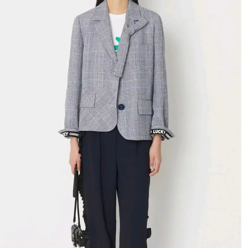 [SOLD OUT] 21년도 럭키슈에뜨) 언발 자수 린넨 체크 자켓