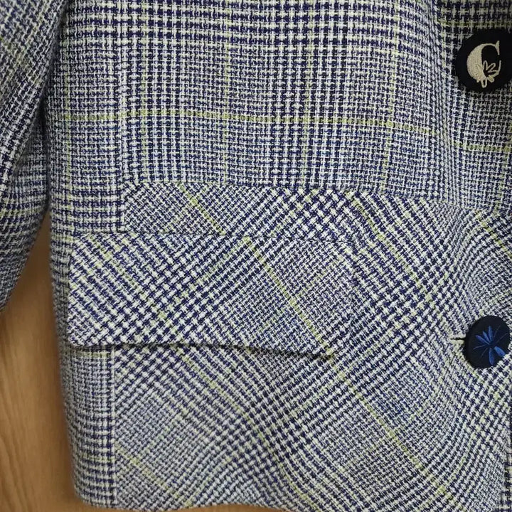 [SOLD OUT] 21년도 럭키슈에뜨) 언발 자수 린넨 체크 자켓