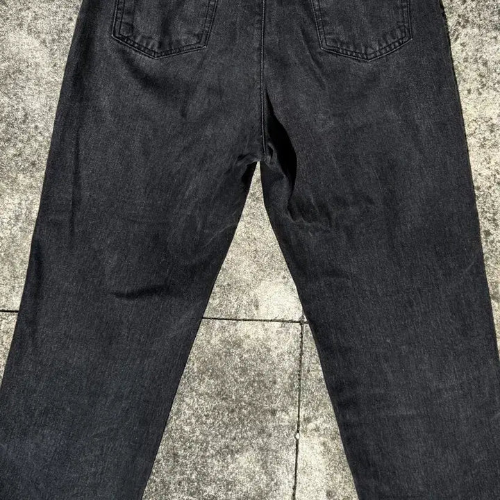 [BUNJANG] BeSlow One Tuck Black Denim Pants / [32] 비슬로우 원 핀턱 흑청 데님 팬츠