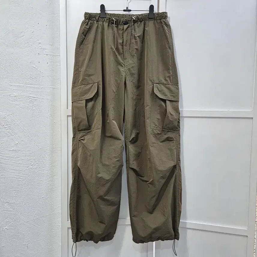 [SOLD OUT] 노이어 파라슈트 카고 팬츠 남성48