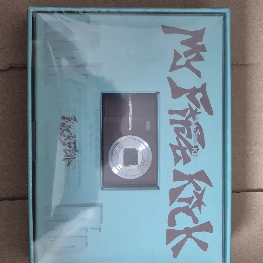 [BUNJANG] Kickflip Camera Limited Edition Album + POB Poster / 미개봉/특전포함)킥플립 카메라 디카 한정반 리미티드 앨범 특전 포스터