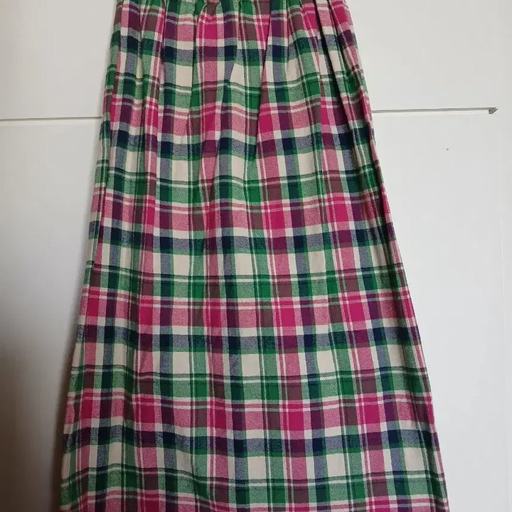 [BUNJANG] Beautifully Colored Checkered Long Skirt / 색감 예쁜 체크스커트 프리