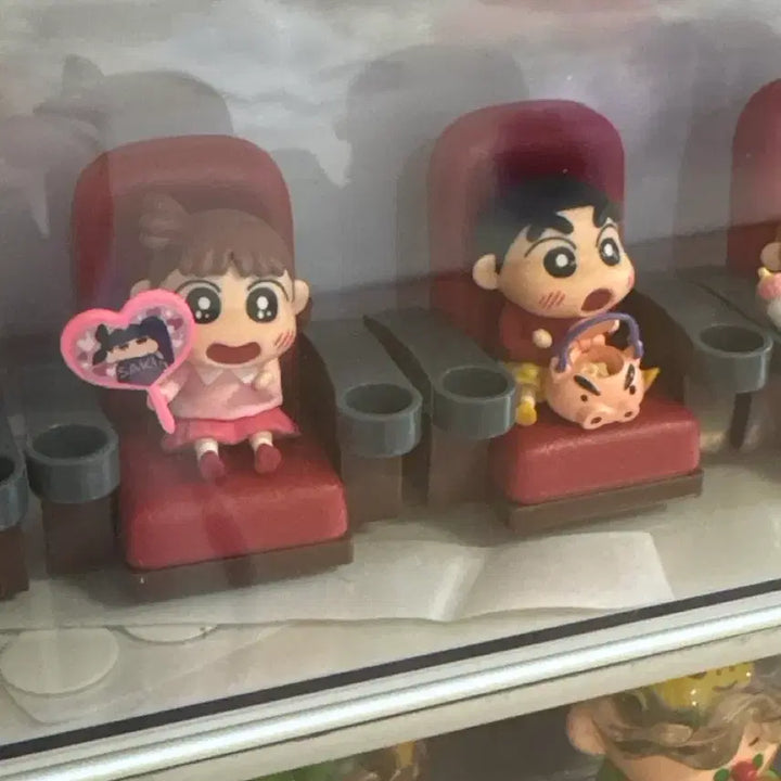 [BUNJANG] Crayon Shin-chan Cinema Figure (Yuri) / 짱구 시네마 피규어 (유리) 새상품