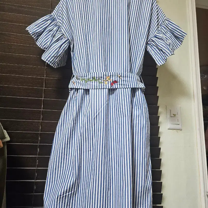 [SOLD OUT] 막스마라 자수 벨티드 롱원피스