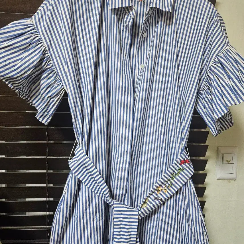[SOLD OUT] 막스마라 자수 벨티드 롱원피스
