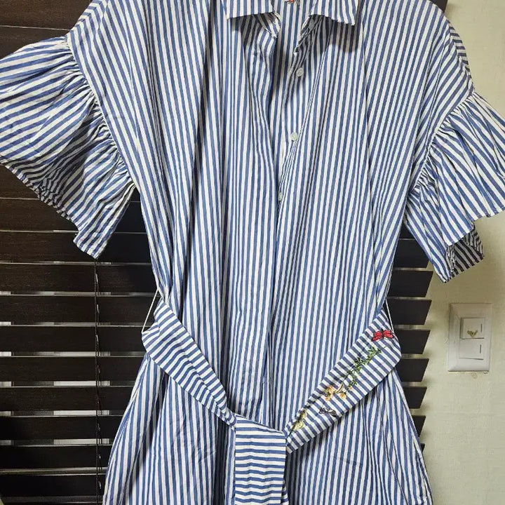 [SOLD OUT] 막스마라 자수 벨티드 롱원피스
