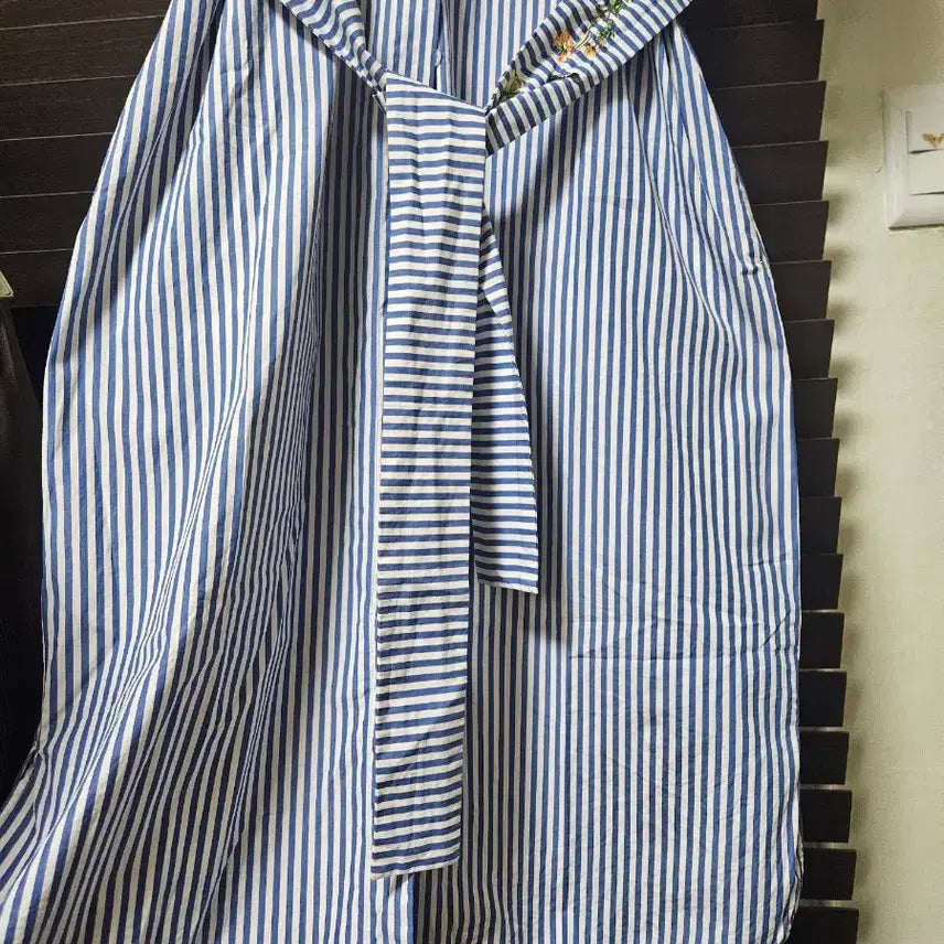 [SOLD OUT] 막스마라 자수 벨티드 롱원피스
