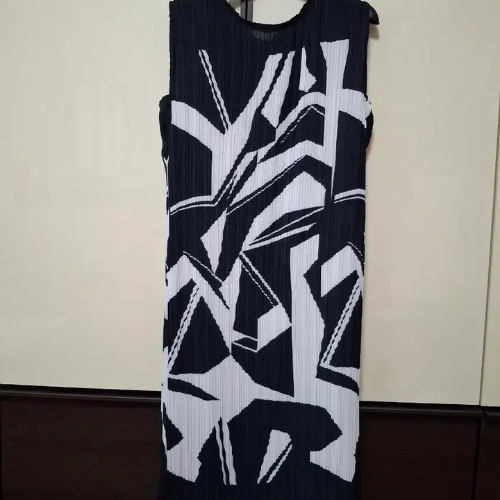 [BUNJANG] Renoma Pleated Dress (Navy) - Size 66/55 / 레노마 플리츠 원피스 66   넉넉55 사이즈