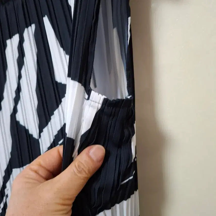[BUNJANG] Renoma Pleated Dress (Navy) - Size 66/55 / 레노마 플리츠 원피스 66   넉넉55 사이즈