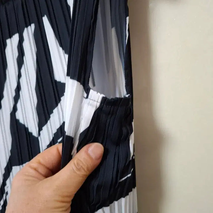 [BUNJANG] Renoma Pleated Dress (Navy) - Size 66/55 / 레노마 플리츠 원피스 66   넉넉55 사이즈